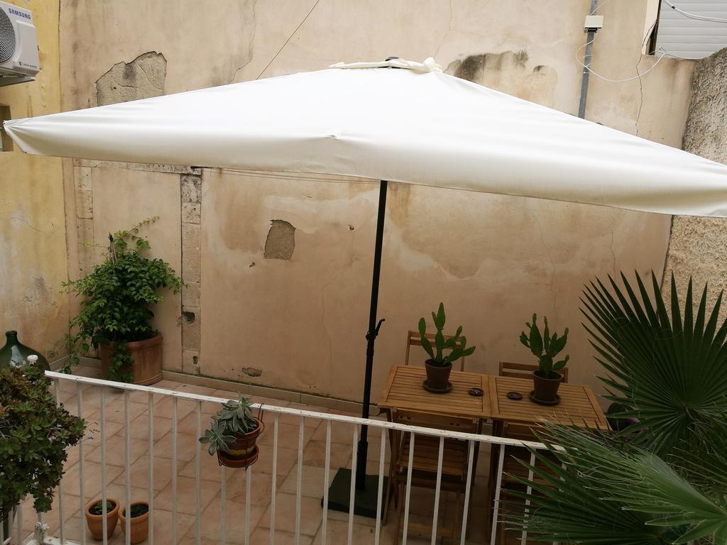 Casa Del Carmine Apartment Сиракуза Екстериор снимка