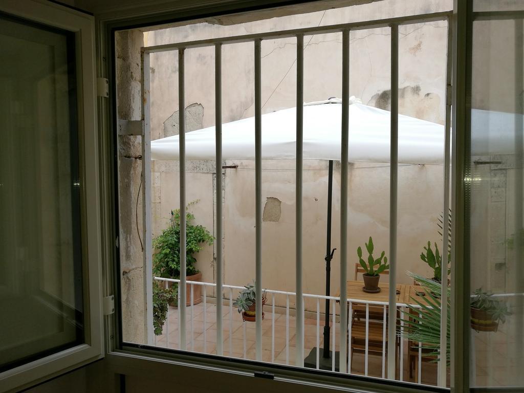 Casa Del Carmine Apartment Сиракуза Екстериор снимка