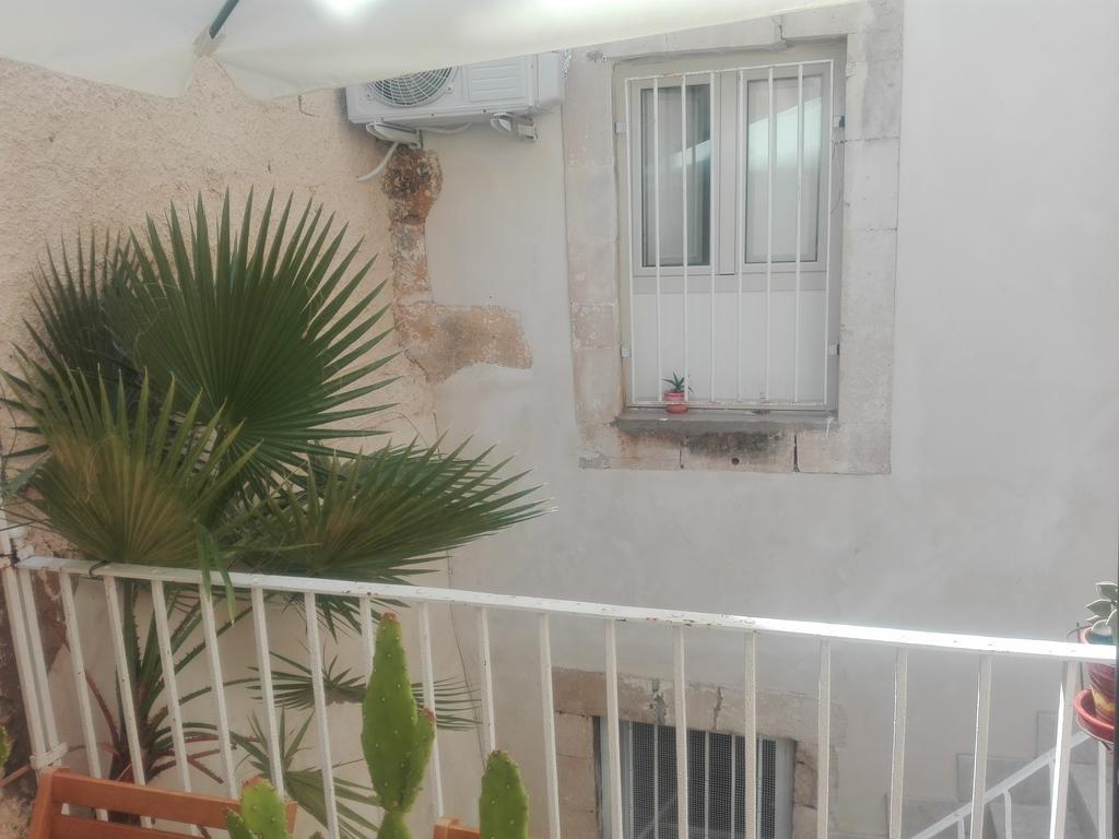 Casa Del Carmine Apartment Сиракуза Екстериор снимка